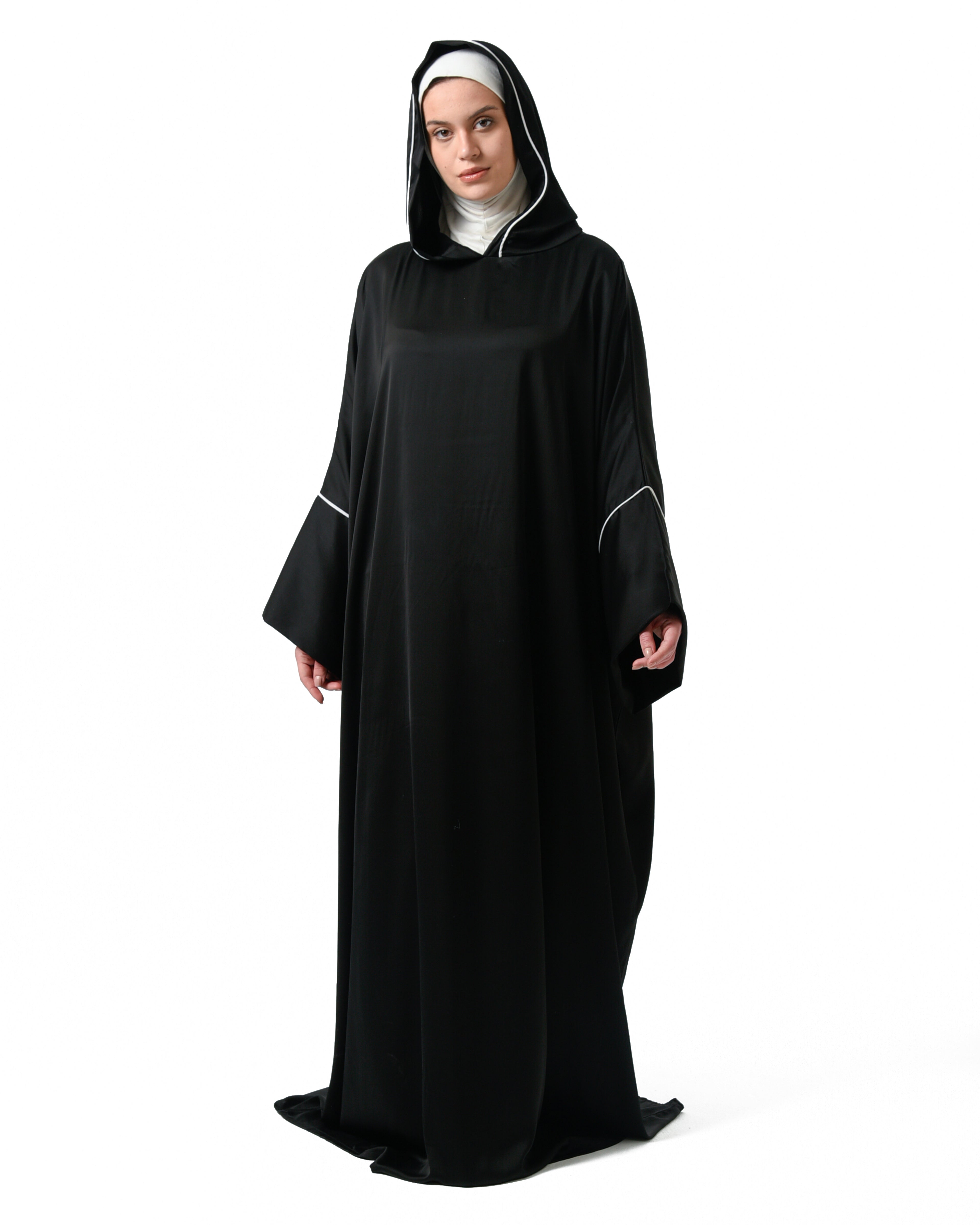Isdal/Abaya (Black)